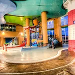 Amazing Splash Resort - 2 Bd, 2 Ba Ocean Front Condo 1506W